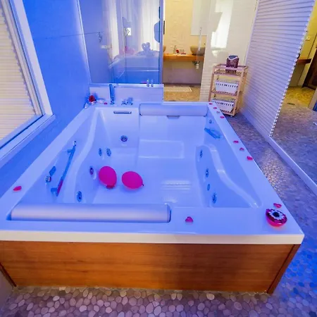 Le Del Nostromo サレルノ