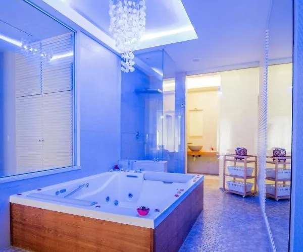 Le Del Nostromo サレルノ