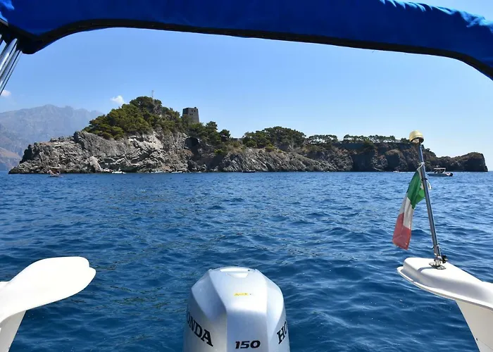 Le Del Nostromo サレルノ